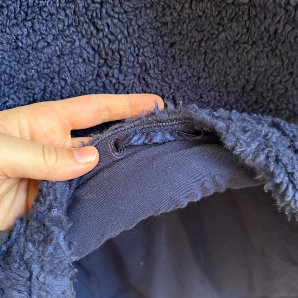 LULULEMON • Warmth Restore Long Pullover in Night Sea - Picture 7 of 15